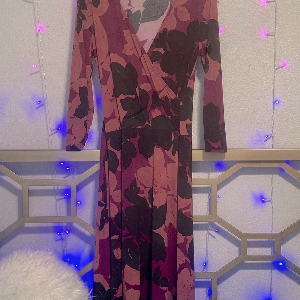 CAbi Pink and navy floral wrap style dress